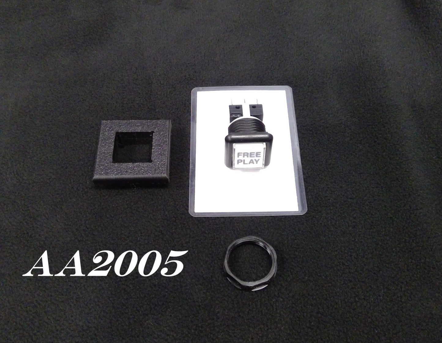 BUTTON (FREE PLAY) [AA2005]