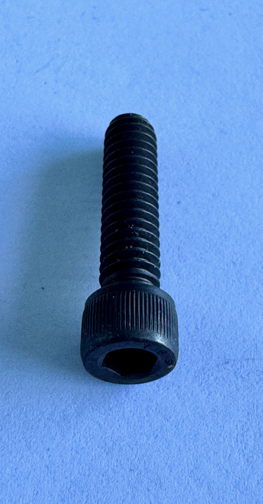 BOLT 1/4-20 X 1 SHCS [AA6226]