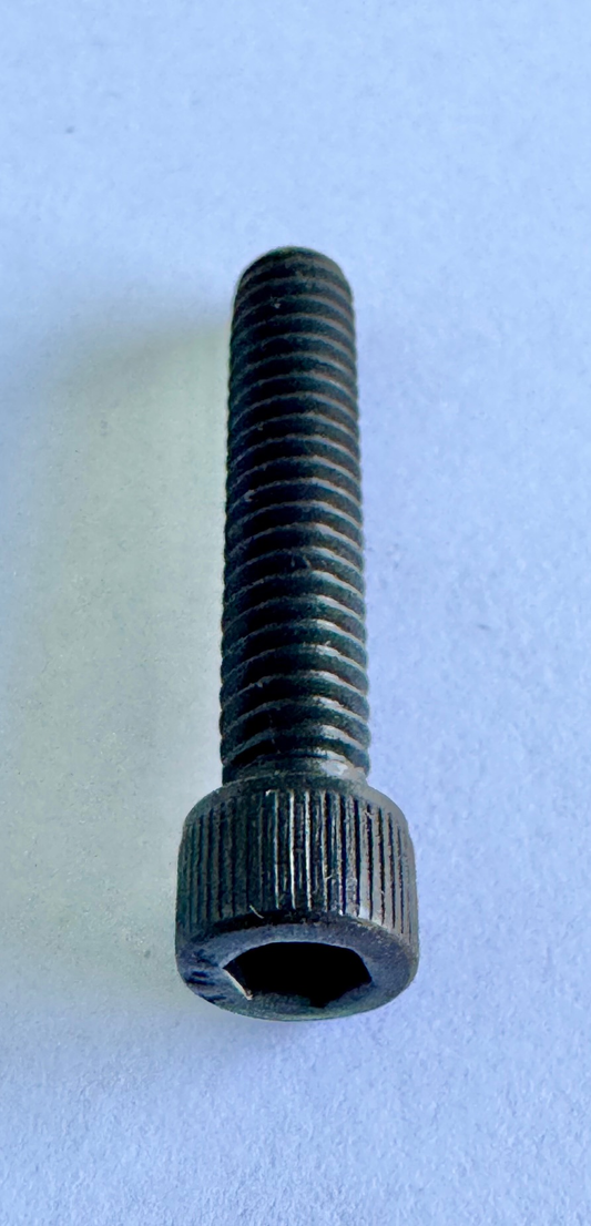 BOLT 1/4-20 X 1-1/4 SHCS (BLACK) [AA6956]