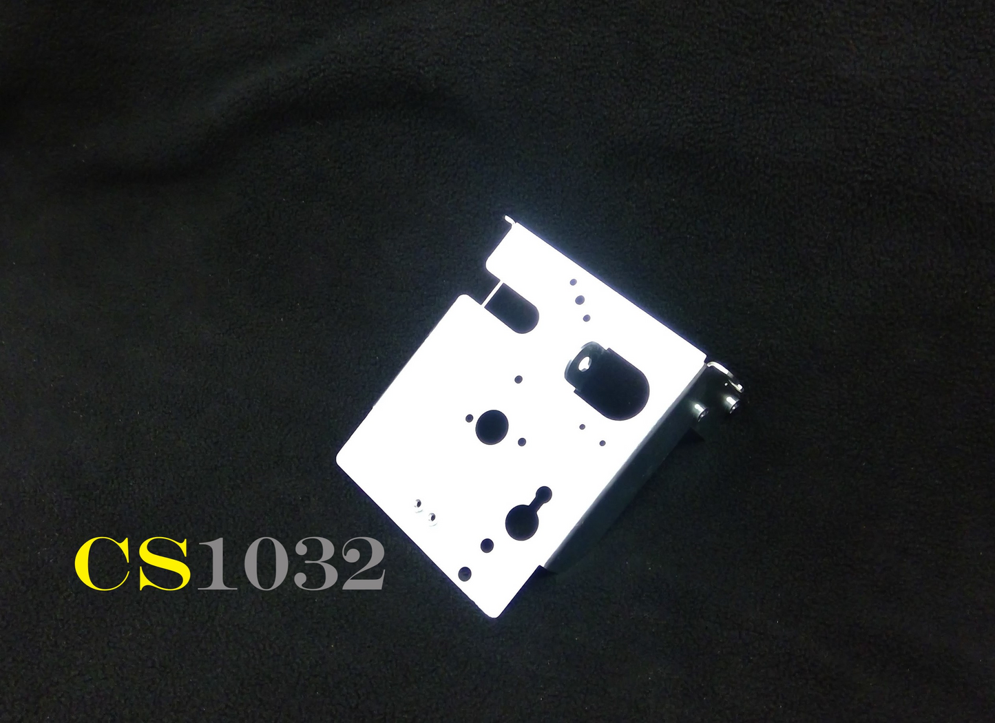 CRANE PULLY MOUNT [CS1032]