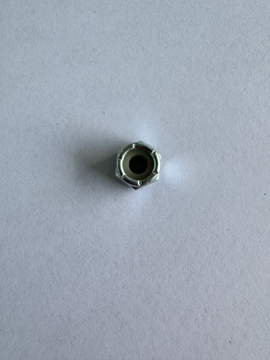 NUT 10-32 NYLOCK [PC60640]
