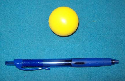 BALL (FREE FALLIN) 1 1/2 INCHES [FR3024] for ICE game(s)