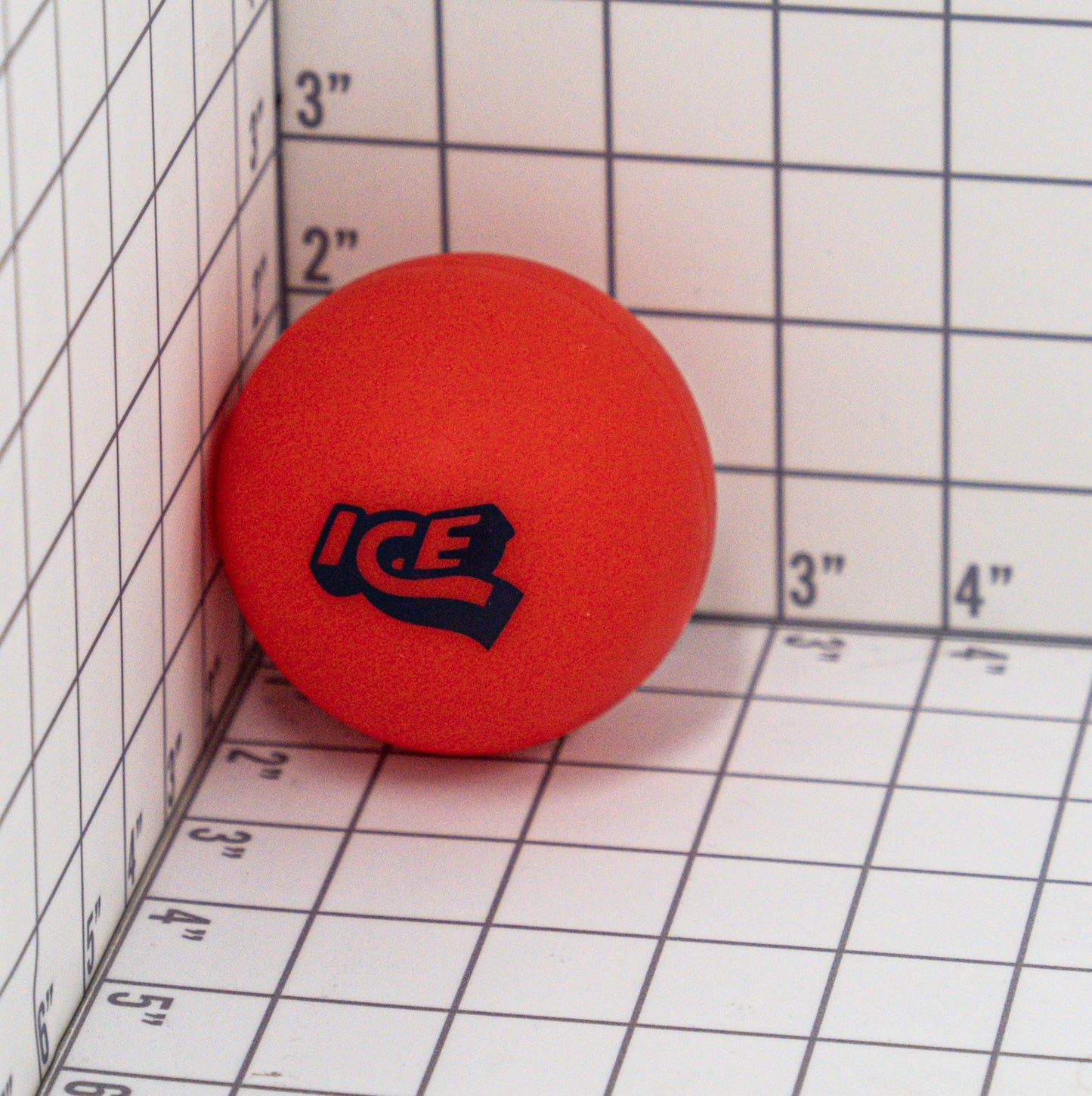 BALL RED 2.8" (MED) DOWN THE CLOWN/ML [ML3024] for ICE game(s)